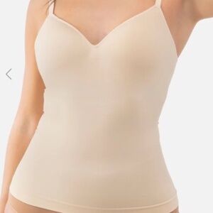UNDEROUTFIT Shaping Lift Cami Tank built In Bra Slimming Sz 2XL  W/ Cup NEW Sand